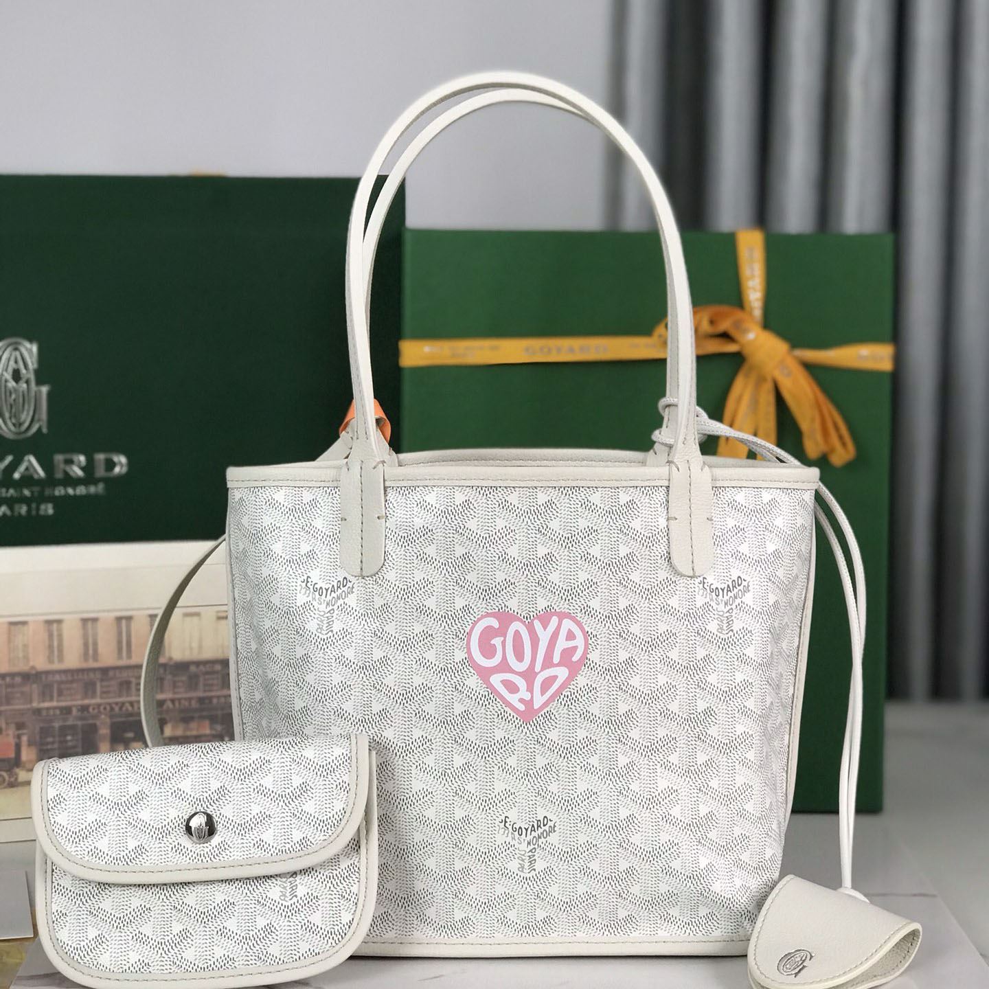 Go*ard shopping bags